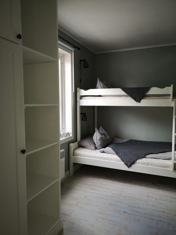 Old School Pa Eidslandet - Exclusive Apartment Экстерьер фото